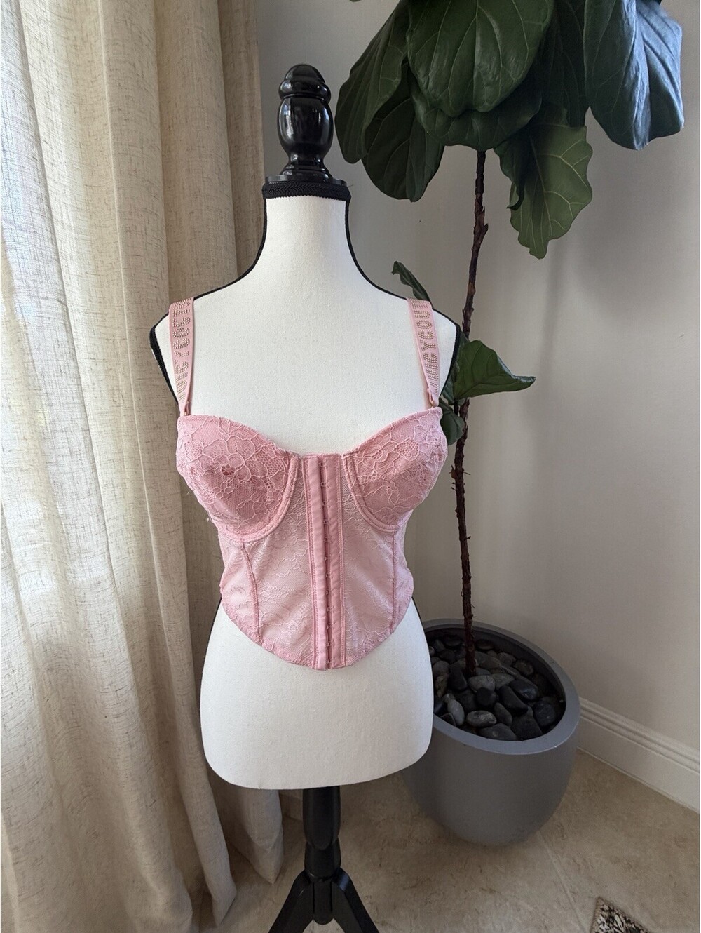 Juicy Couture Pink Lace Corset Bustier Top 36C Rhinestone Logo Y2K